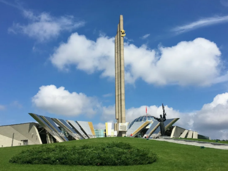 В памяти навечно